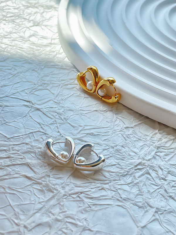Heart Pearl Earrings