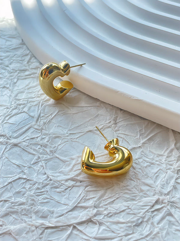 V Heart Earrings